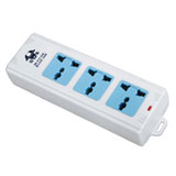 公牛 413 电源插座